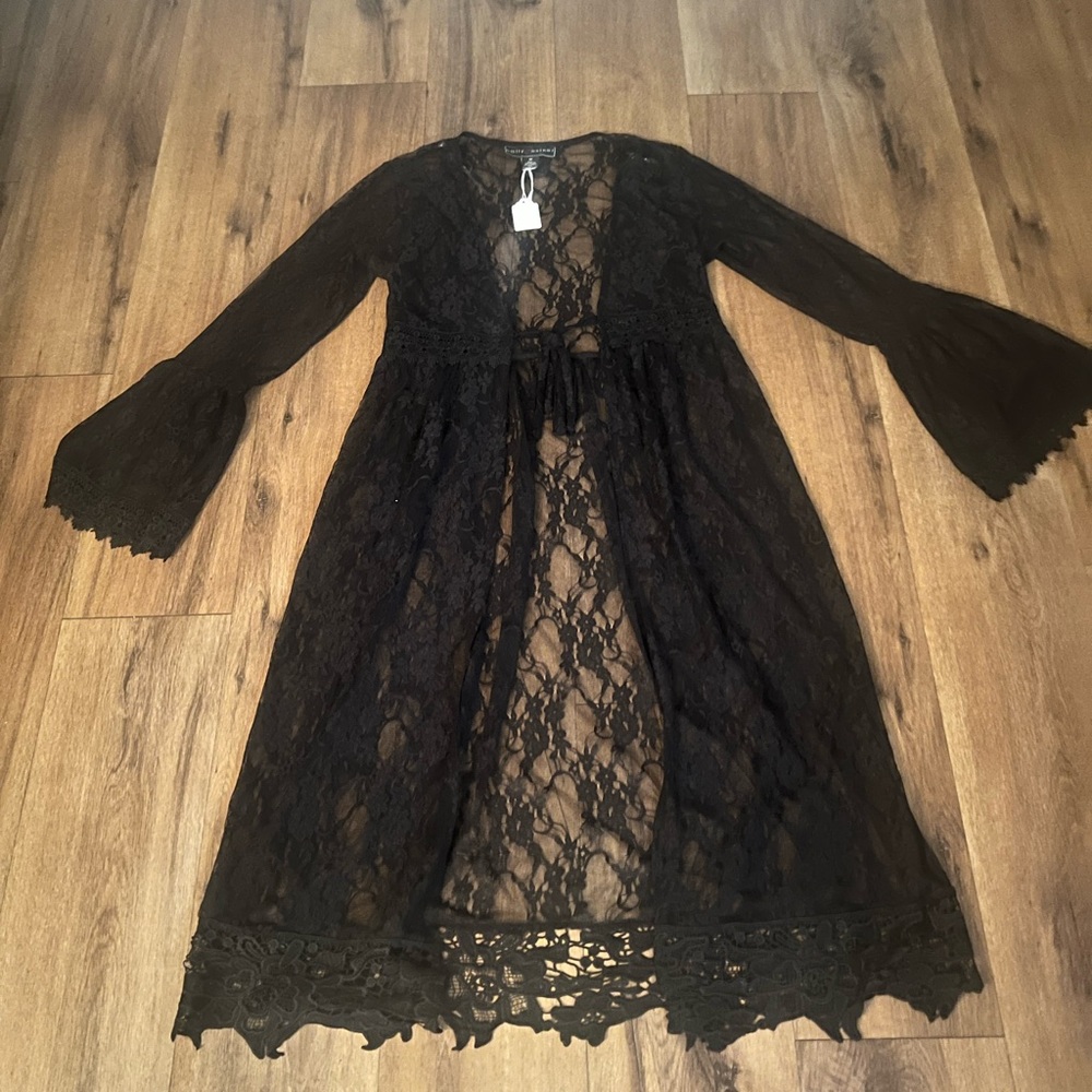 Women’s black lace duster size M